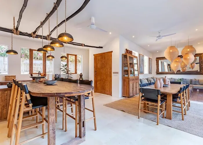 Lovely 4br Rooftop Sunset - Seminyak Kerobokan