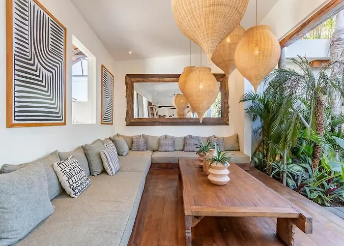 Lovely 4br Rooftop Sunset - Seminyak Ferienhaus *
